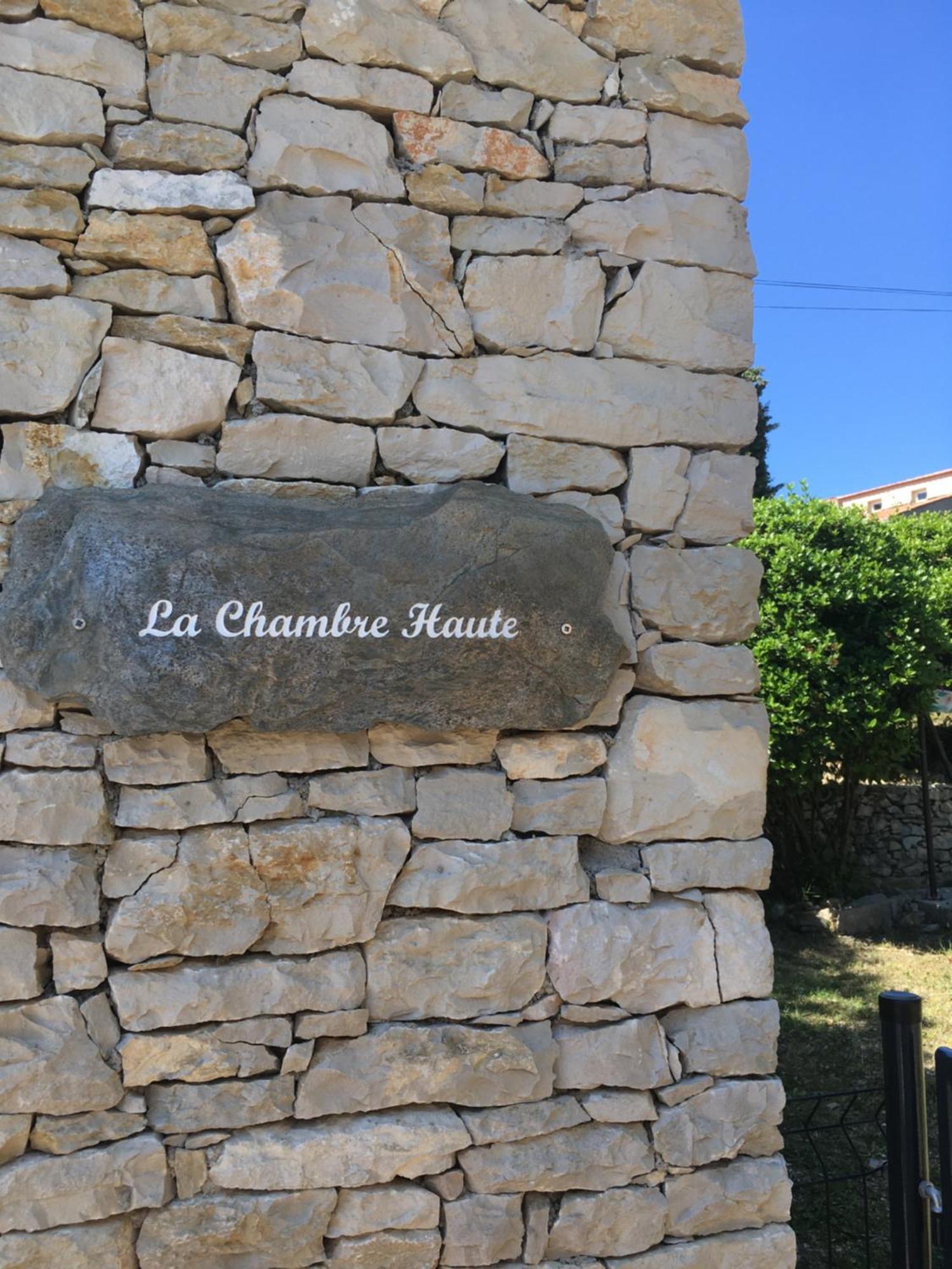 La Chambre Haute Et Son Spa Nîmes Dış mekan fotoğraf