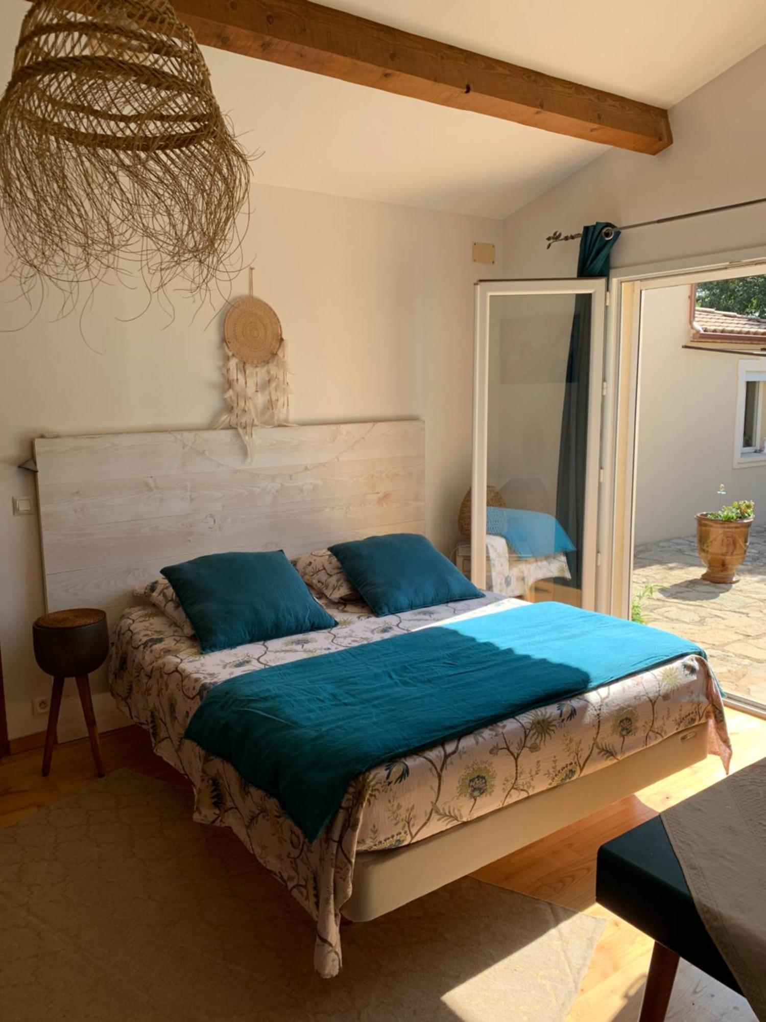 La Chambre Haute Et Son Spa Nîmes Dış mekan fotoğraf