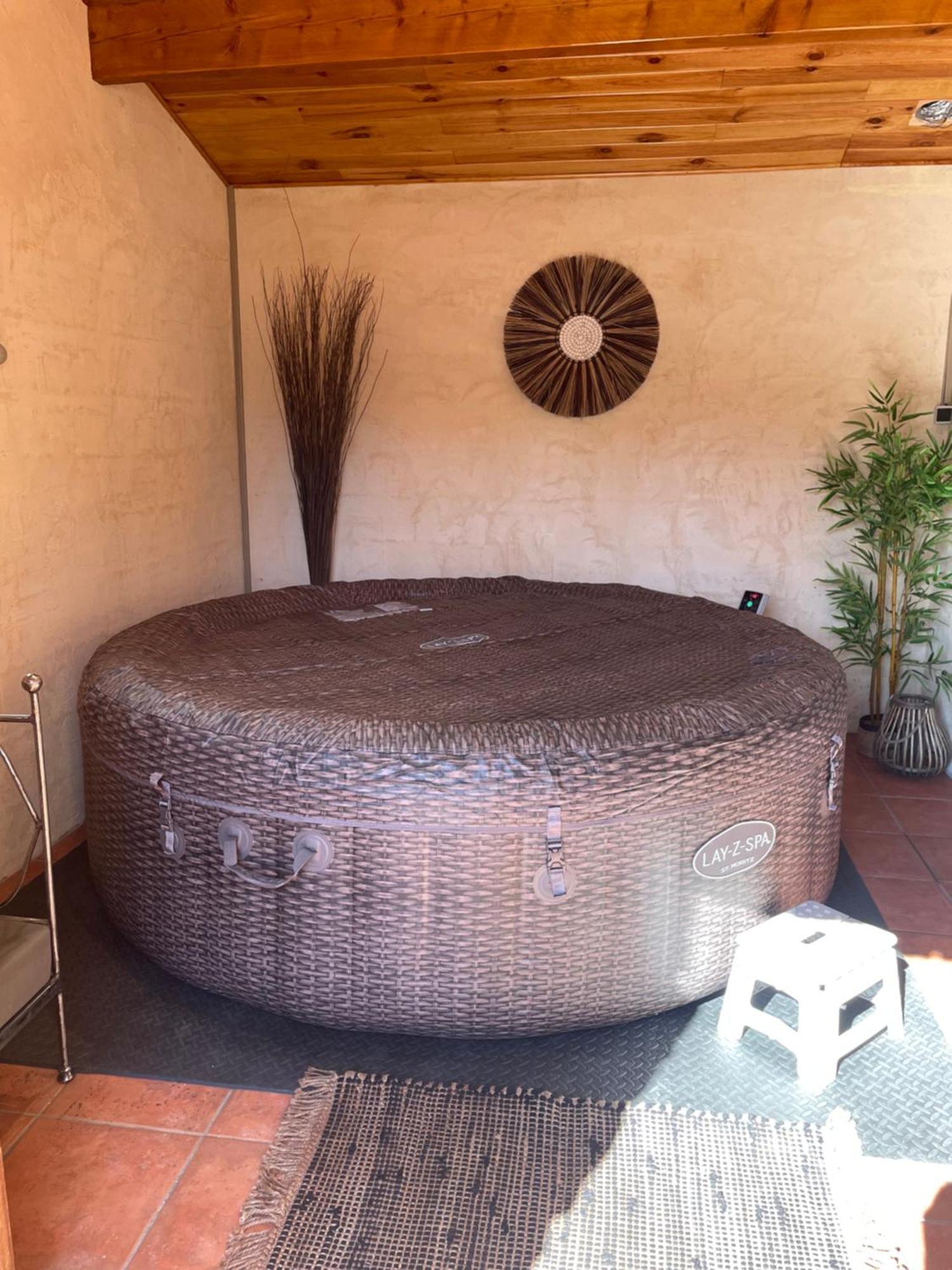 La Chambre Haute Et Son Spa Nîmes Dış mekan fotoğraf